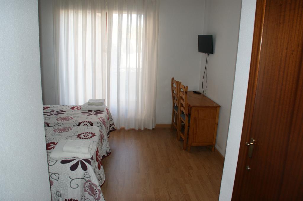 Hostal La Tablada Навалено Экстерьер фото
